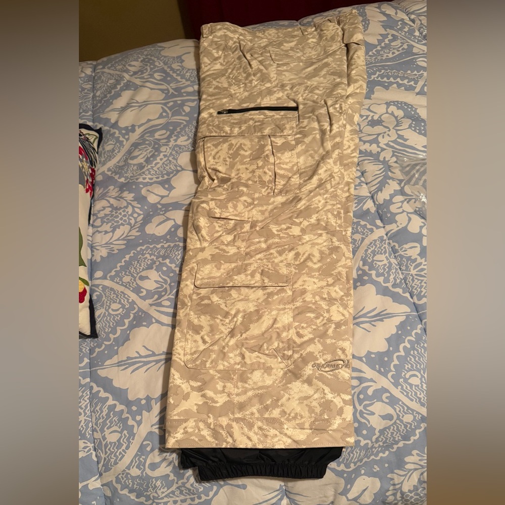 Obermeyer snowboard / Ski pants